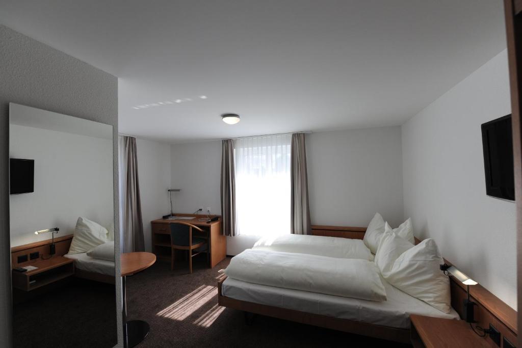 Hotel Freihof Swiss Lodge Unterägeri Стая снимка